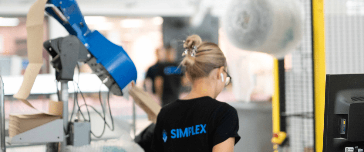 Arbeta på ett moderna automationslager – Deltid